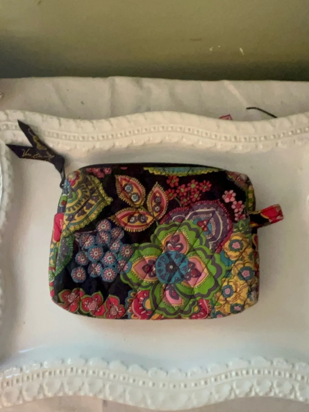 Vera Bradley cosmetic makeup bag in the retired Symphony in Hue pattern - Picture 2 of 5